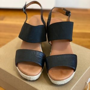 Gentile souls by Kenneth Cole Kara, size 8